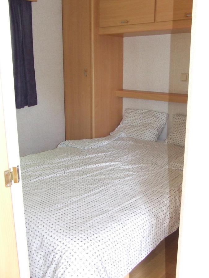 Stacaravan 6 Persoons - Camping Le Soustran Neuvic  Exterior photo