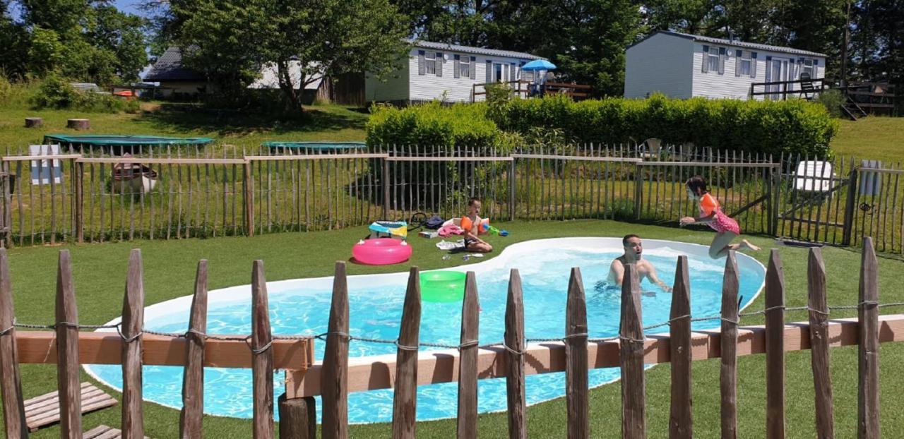 Stacaravan 6 Persoons - Camping Le Soustran Neuvic  Exterior photo